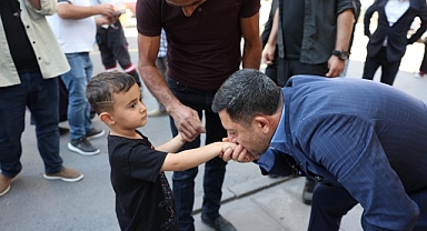 Başkan Arı’dan Festival Kapsamında Kabak Çekirdeği Hediyesi