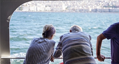 Büyükşehir’den “çınar”lara unutulmaz bir gün