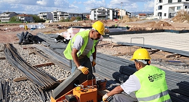 Kartepe Evleri’nde durmaksızın çalışılıyor